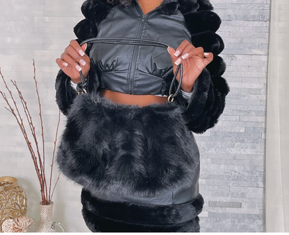 Black Faux Fur Shoulder Bag – Soft Plush Fluffy Handbag for Women | Trendy Winter Purse, Cozy Faux Fur Tote